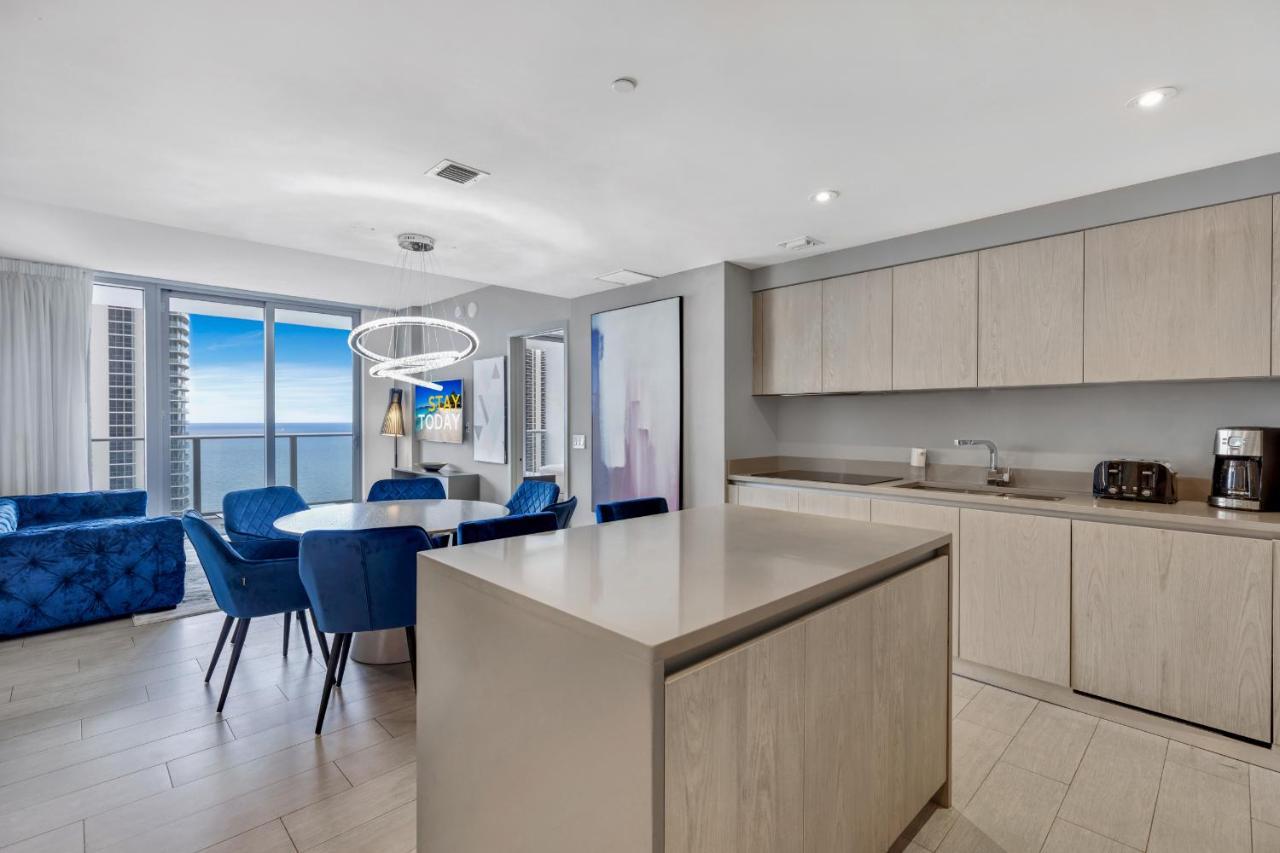 Hyde House: Luxury Waterfront Suite with Ocean View and Rooftop Pool Hollywood Exterior photo