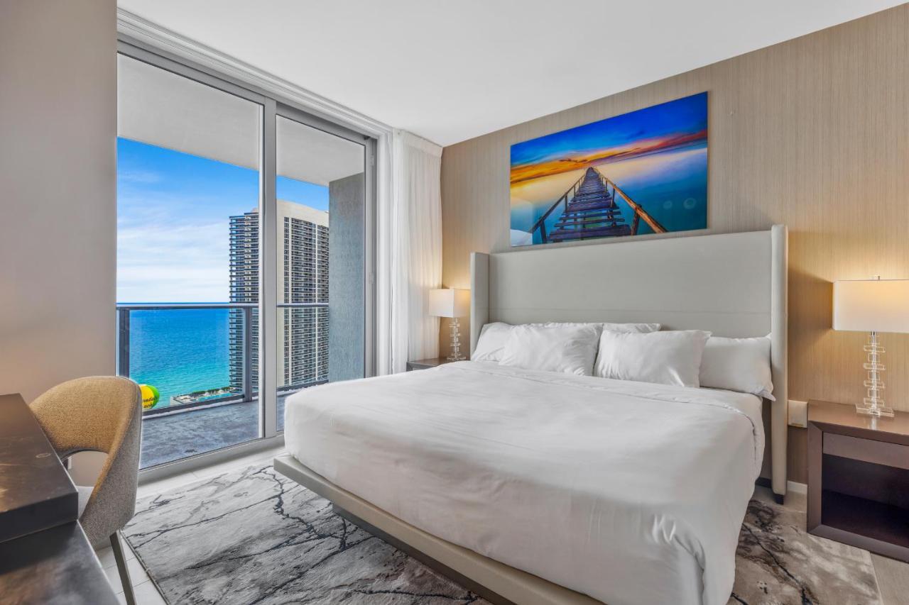 Hyde House: Luxury Waterfront Suite with Ocean View and Rooftop Pool Hollywood Exterior photo