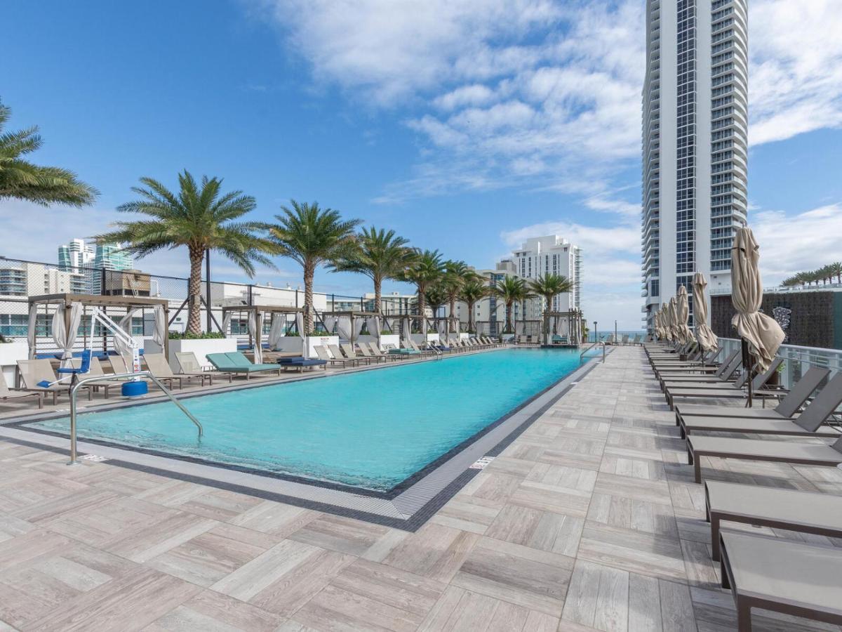 Hyde House: Luxury Waterfront Suite with Ocean View and Rooftop Pool Hollywood Exterior photo